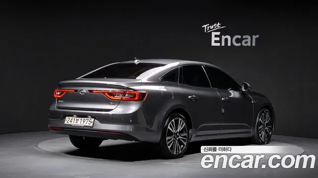 Renault-KoreaSamsung Megane 2019 thumb 2