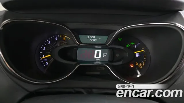 Renault-KoreaSamsung Captur 2015 thumb 8