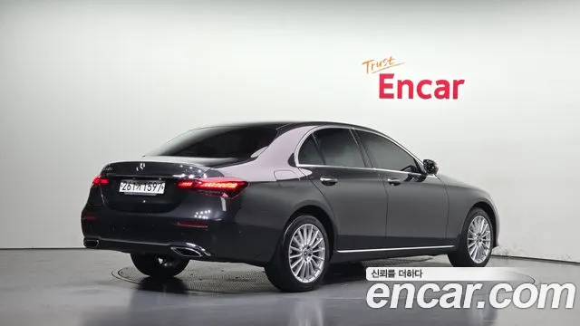 Mercedes-Benz E-Класс 2021 thumb 2