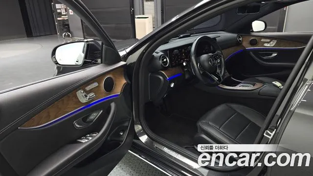 Mercedes-Benz E-Класс 2021 thumb 10
