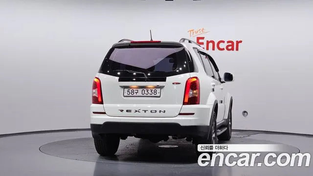 KG_Mobility_Ssangyong Rexton 2016 thumb 3