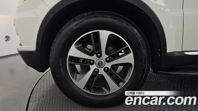 KG_Mobility_Ssangyong Rexton 2016 thumb 4