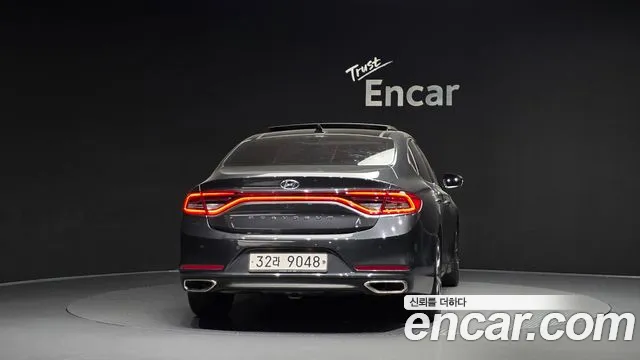 Hyundai Grandeur 2017 thumb 3
