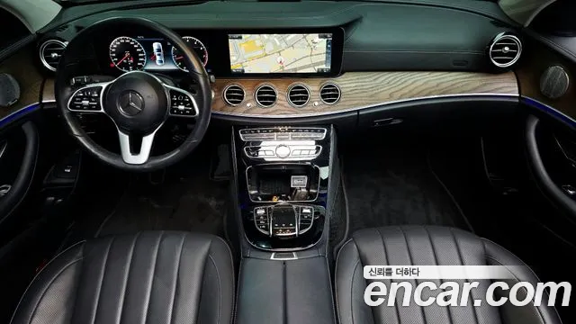 Mercedes-Benz E-Класс 2019 thumb 7