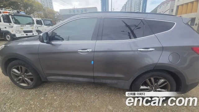 Hyundai Santa Fe 2013 thumb 2