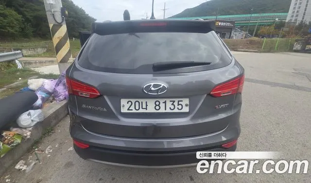 Hyundai Santa Fe 2013 thumb 4
