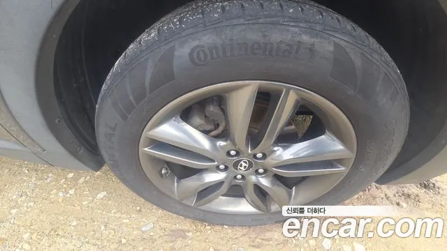 Hyundai Santa Fe 2013 thumb 5