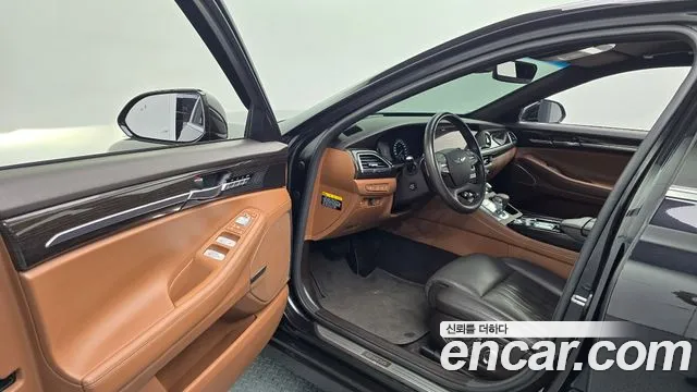 Genesis G90 2019 thumb 10