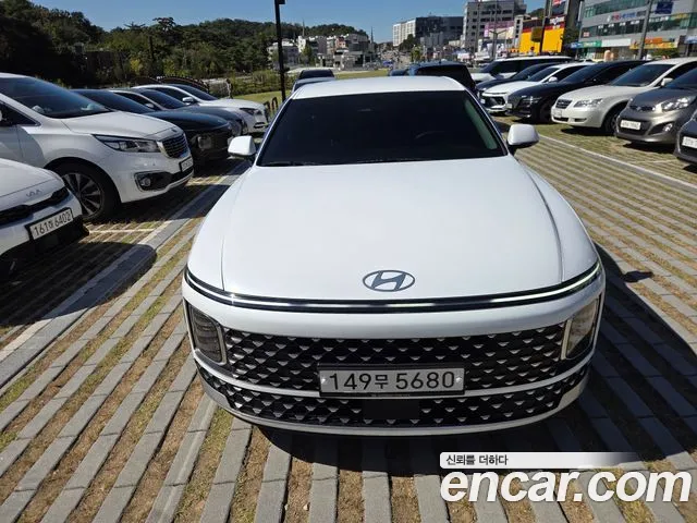 Hyundai Grandeur 2023 thumb 2