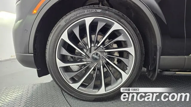 Lincoln Aviator 2022 thumb 5