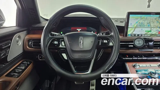 Lincoln Aviator 2022 thumb 12