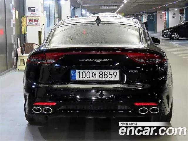 Kia Stinger 2021 thumb 4