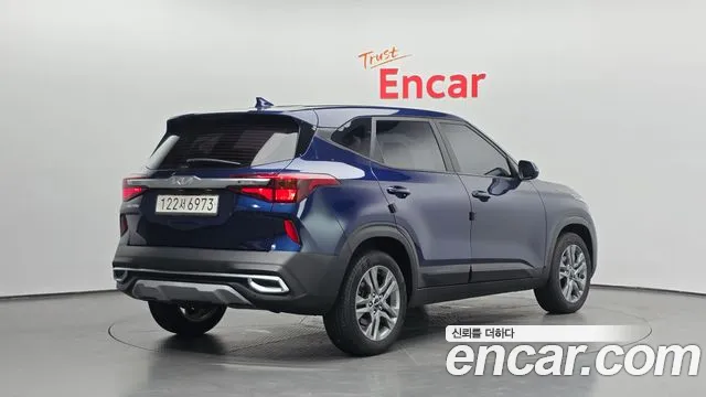 Kia Seltos 2021 thumb 2