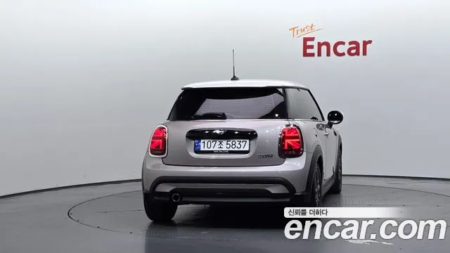 MINI Hatch 2023 thumb 4