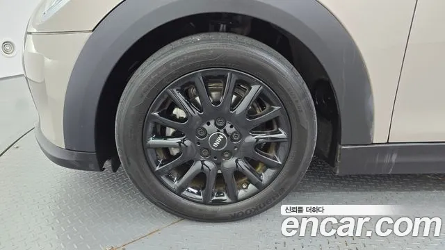 MINI Hatch 2023 thumb 5