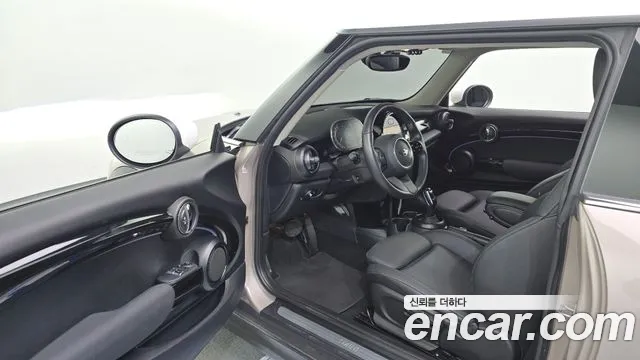 MINI Hatch 2023 thumb 10
