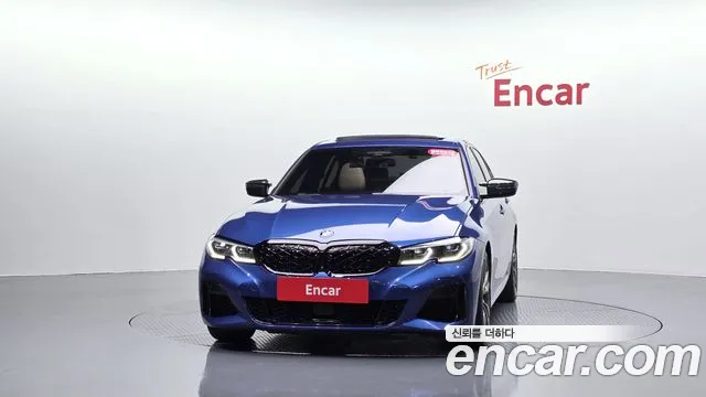 BMW 3-Series 2019 thumb 2