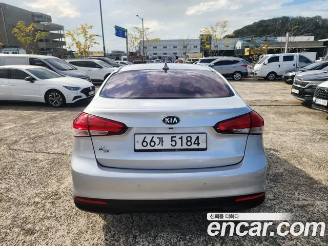 Kia K3 2017 thumb 4