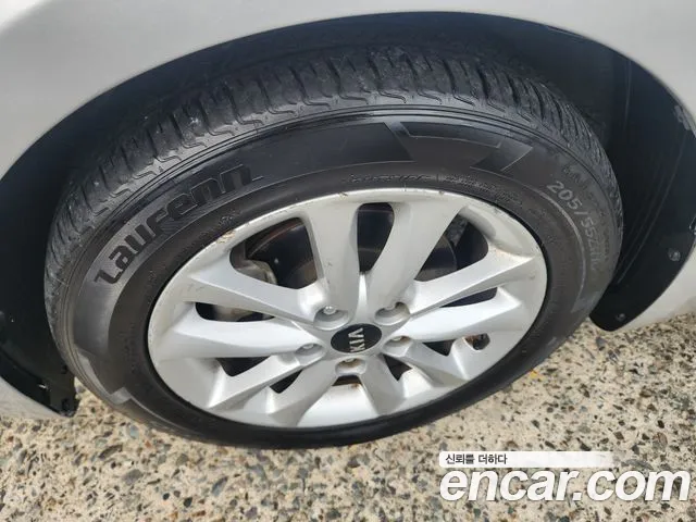 Kia K3 2017 thumb 6