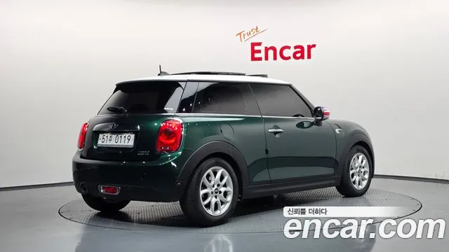 MINI Hatch 2016 thumb 2