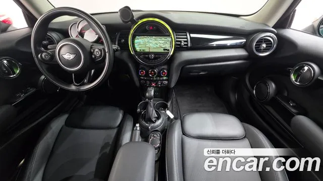MINI Hatch 2016 thumb 7