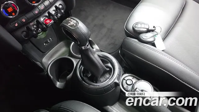 MINI Hatch 2016 thumb 9