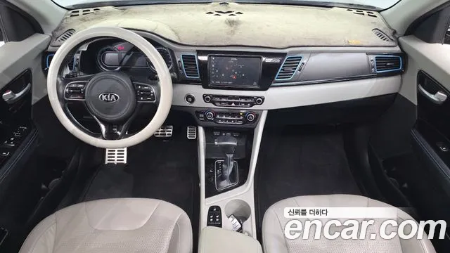 Kia Niro 2016 thumb 7