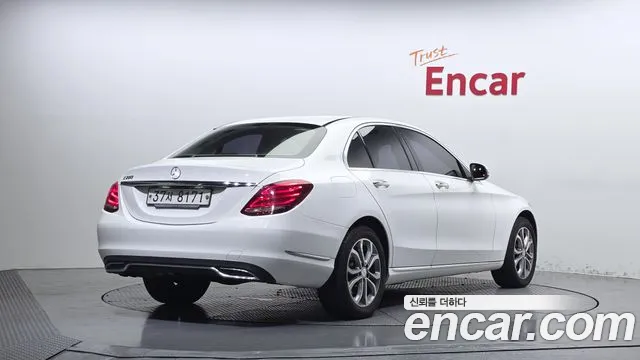 Mercedes-Benz C-Класс 2015 thumb 2
