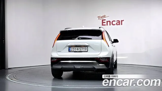 Kia Niro 2024 thumb 4