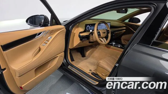 Genesis G80 2025 thumb 10