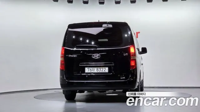 Hyundai Starex 2013 thumb 4