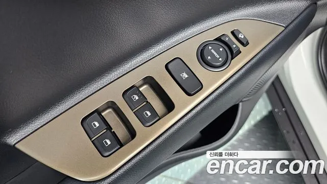 Kia Stonic 2019 thumb 11