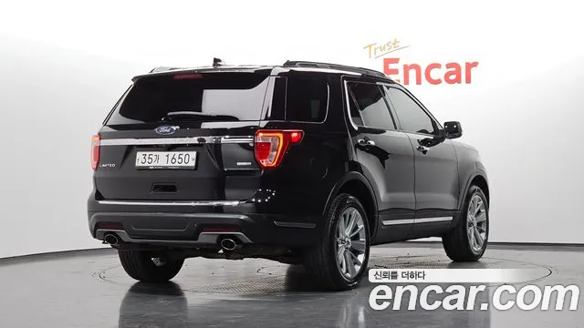 Ford Explorer 2019 thumb 2