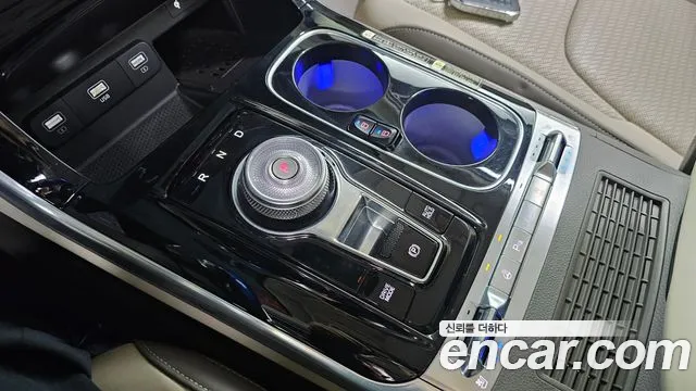 Kia Carnival 2023 thumb 9