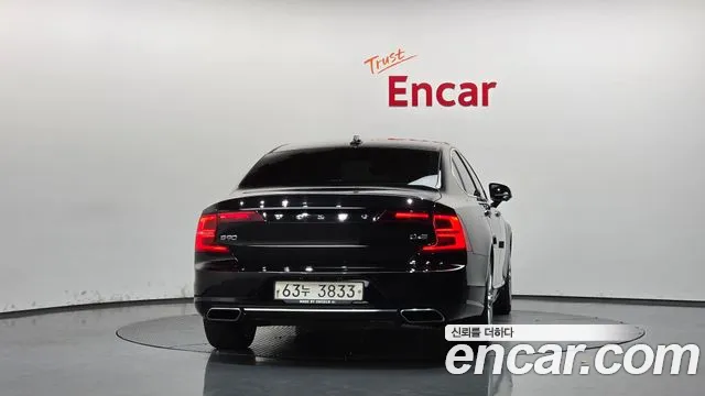 Volvo S90 2018 thumb 4