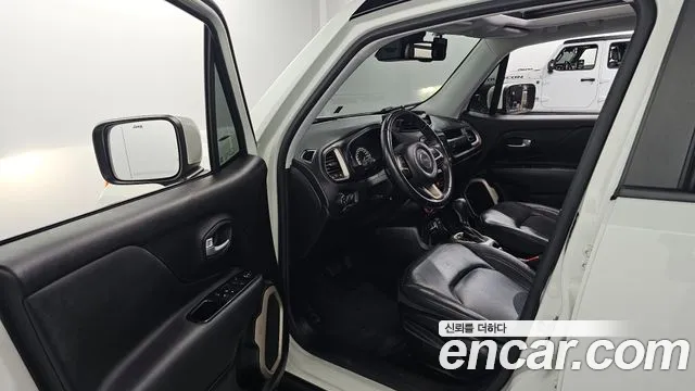 Jeep Renegade 2017 thumb 10