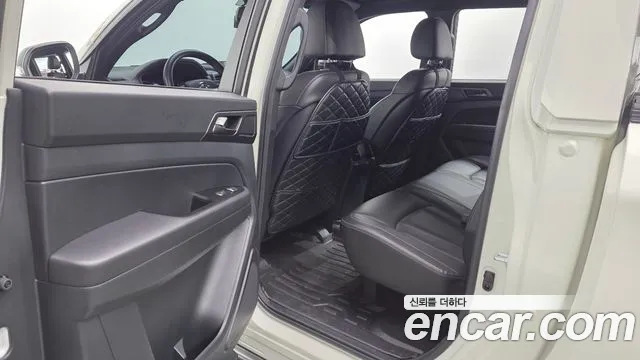 KG_Mobility_Ssangyong Rexton 2023 thumb 12