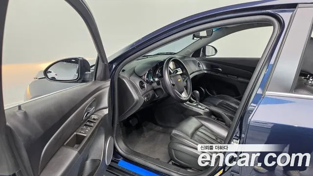 ChevroletGMDaewoo Cruze 2016 thumb 10