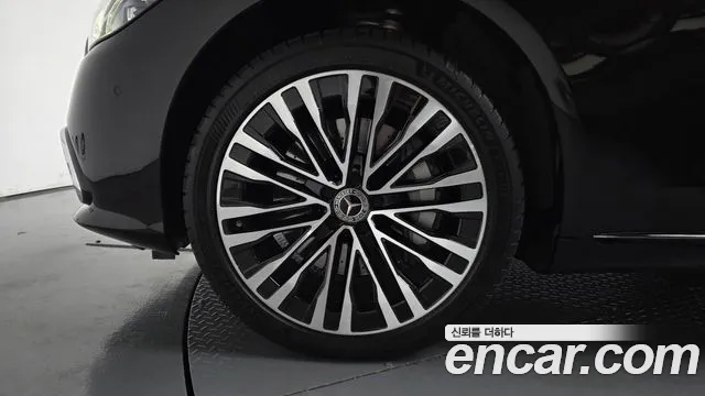 Mercedes-Benz S-Класс 2023 thumb 4
