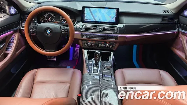 BMW 5-Series 2015 thumb 6
