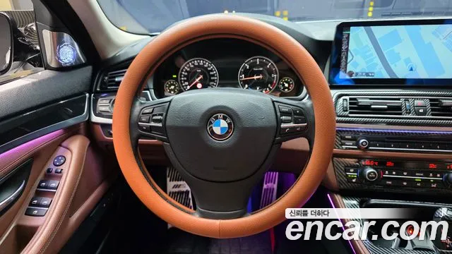 BMW 5-Series 2015 thumb 12