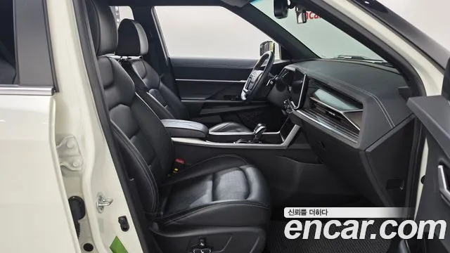 KG_Mobility_Ssangyong Torres 2022 thumb 11