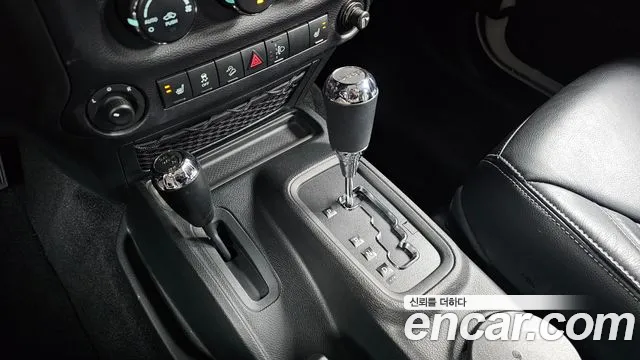 Jeep Wrangler 2017 thumb 9