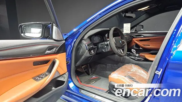 BMW M5 2020 thumb 10