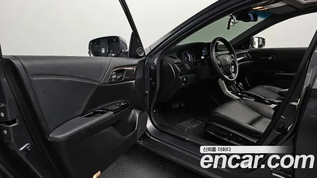 Honda Accord 2017 thumb 10