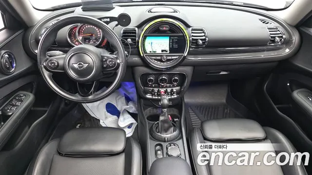 MINI Clubman 2016 thumb 7