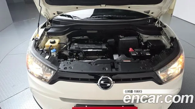 KG_Mobility_Ssangyong TIBOLI 2015 thumb 6