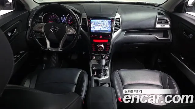 KG_Mobility_Ssangyong TIBOLI 2015 thumb 7