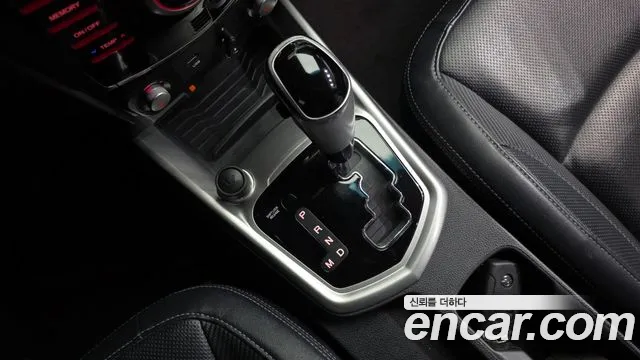 KG_Mobility_Ssangyong TIBOLI 2015 thumb 9