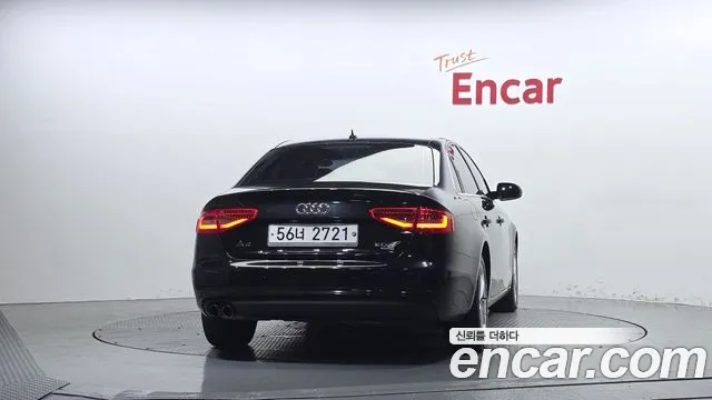 Audi A4 2013 thumb 4